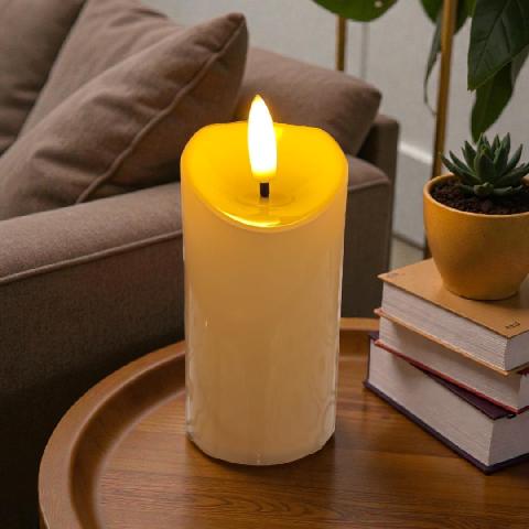 VELAS LED CON PILAS 9cm